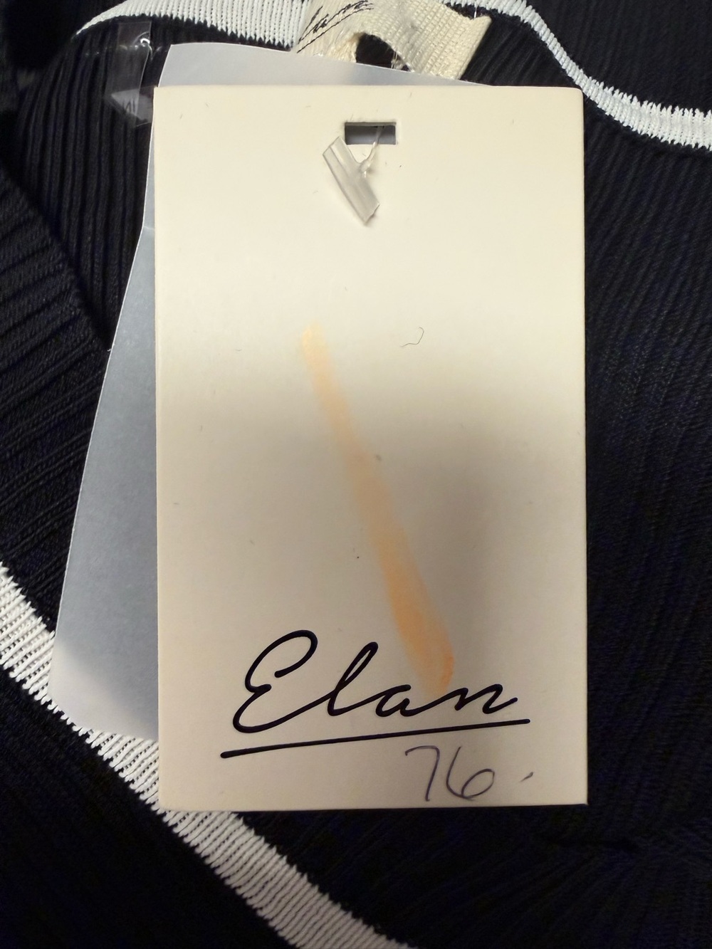 Elan Ribbed V-Neck Top - Picture 6 of 8
